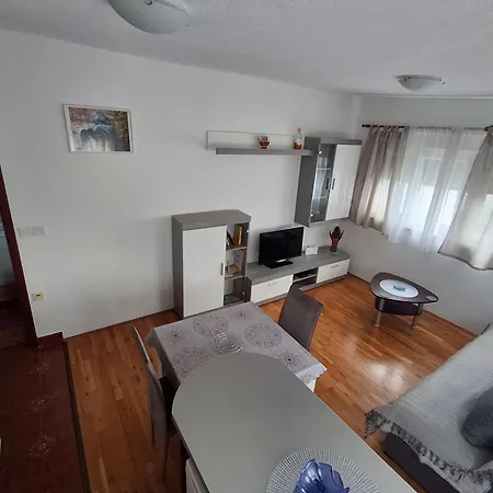 Apartamento Opremljen Apartman Sa Balkonom I Netflixom Split