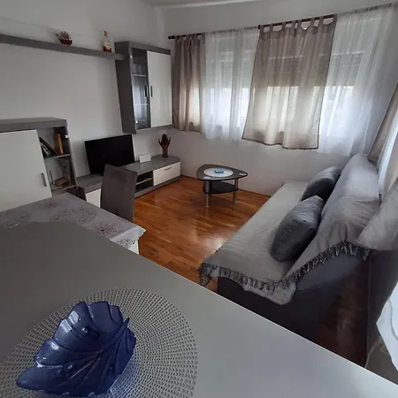 Apartamento Opremljen Apartman Sa Balkonom I Netflixom Split